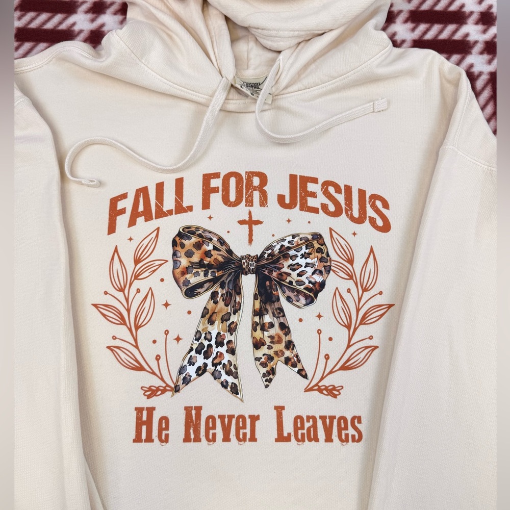 Cream Graphic Hoodie with Fall Design
